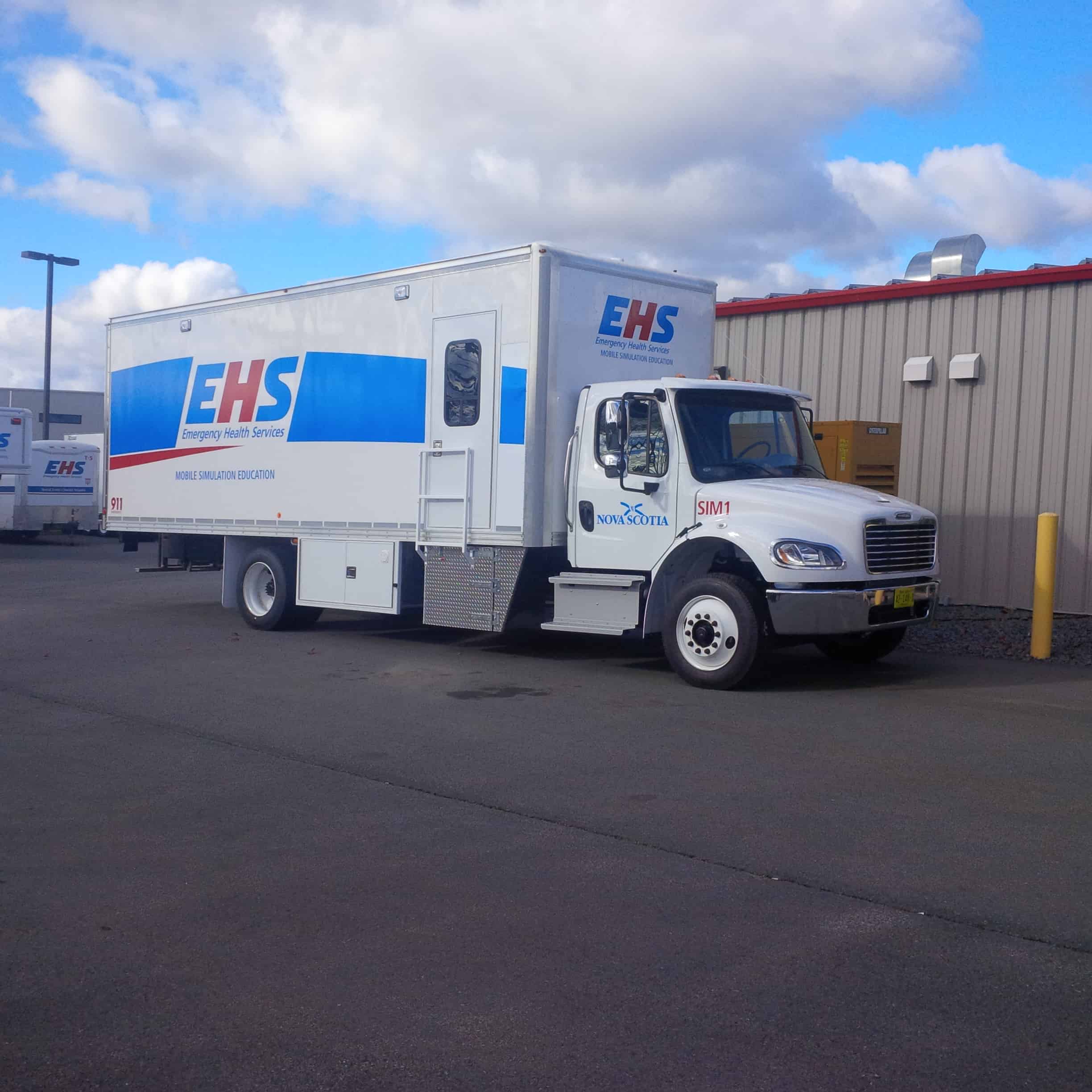 2015-M2-106-FL_Tri-Star-EHS-Truck